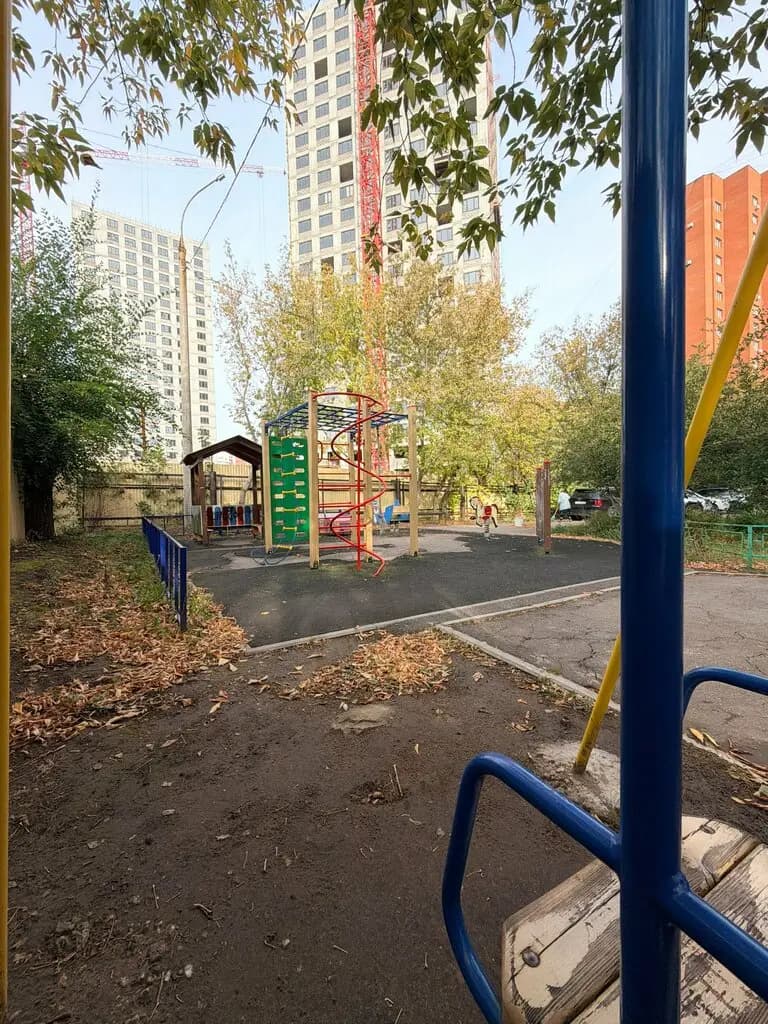Слон в джунглях — фото 5