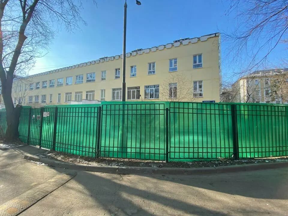 Школа № 2107, здание школы на Васнецова — фото 7