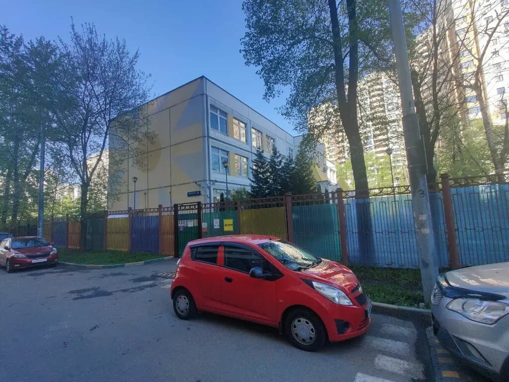 Школа № 1236 имени С.В. Милашенкова, корпус № 1745 — фото 3