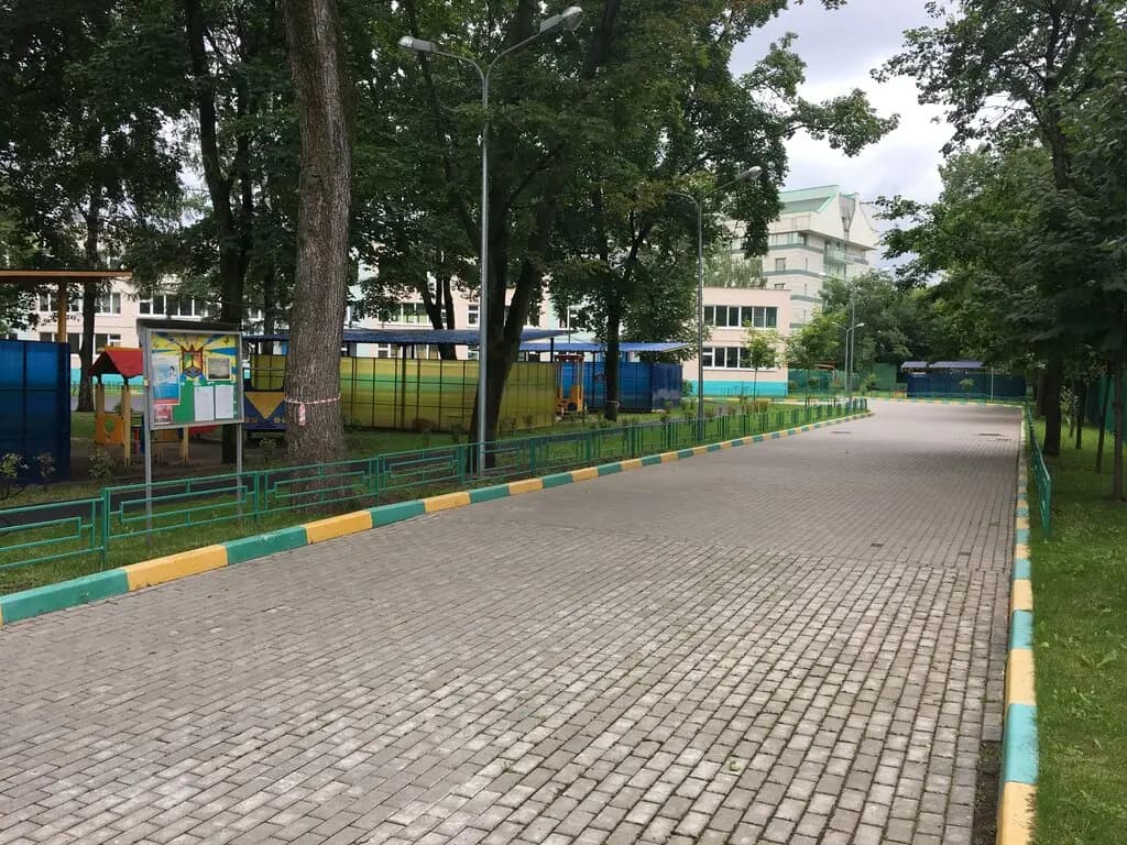 Школа имени дважды Героя Советского Союза И.С. Полбина, дошкольные группы, корпус № 1 — фото 2