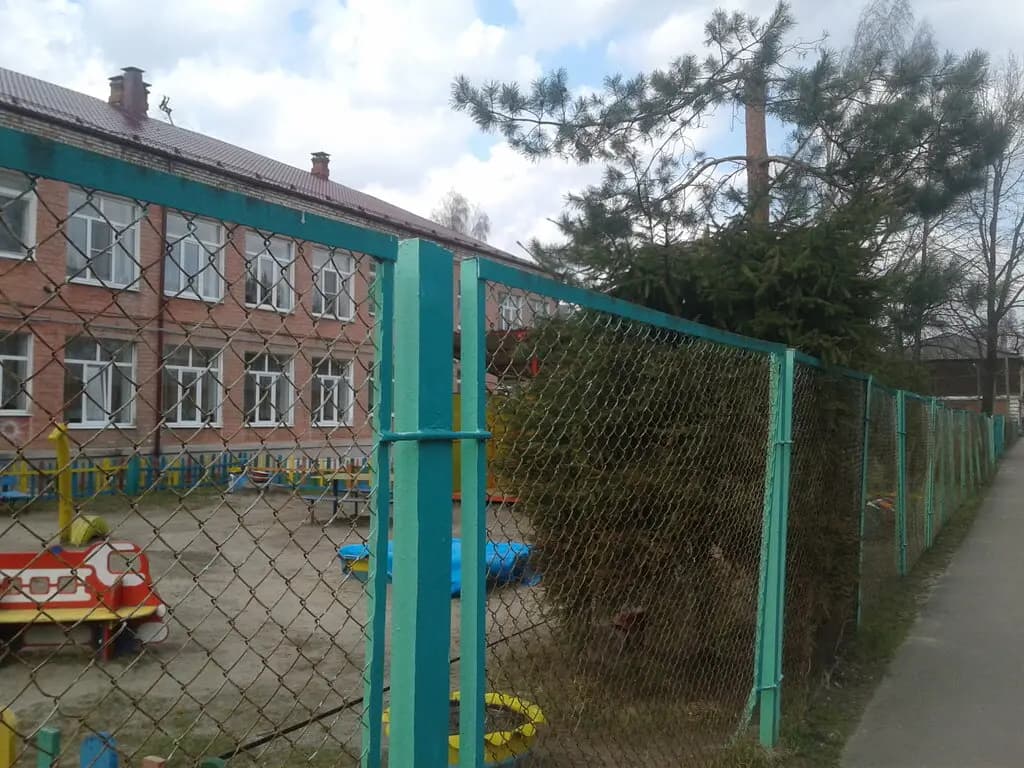 Средняя общеобразовательная школа № 18, дошкольное здание Родничок — фото 3