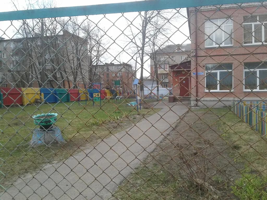 Средняя общеобразовательная школа № 18, дошкольное здание Родничок — фото 5