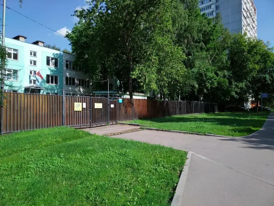 Школа имени дважды Героя Советского Союза И.С. Полбина, дошкольные группы, корпус № 2 — фото 6