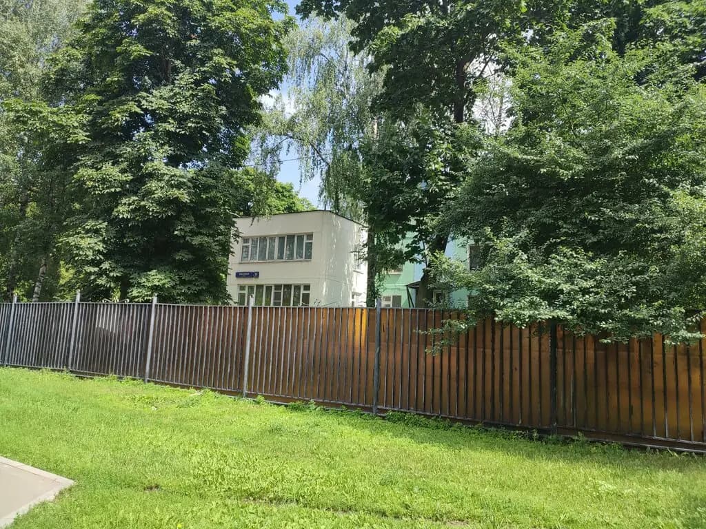 Школа имени дважды Героя Советского Союза И.С. Полбина, дошкольные группы, корпус № 2 — фото 8