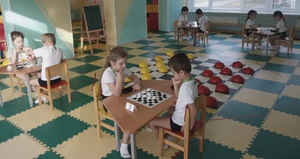 Школа № 1528 имени Героя Советского Союза И. В. Панфилова, дошкольное отделение — фото 5