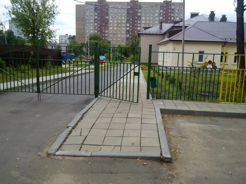 Центр образования № 3, здание № 4 Рябинка — фото 2
