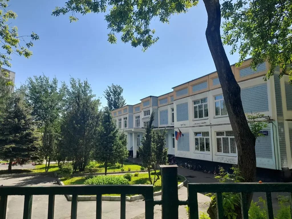 Школа № 504, кластер № 3 здание Жемчужинка — фото 1