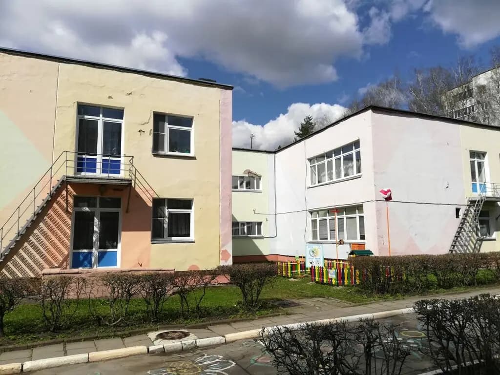 Гимназия № 9 имени дважды Героя Советского Союза адмирала флота Советского Союза С.Г. Горшкова, дошкольное отделение — фото 1