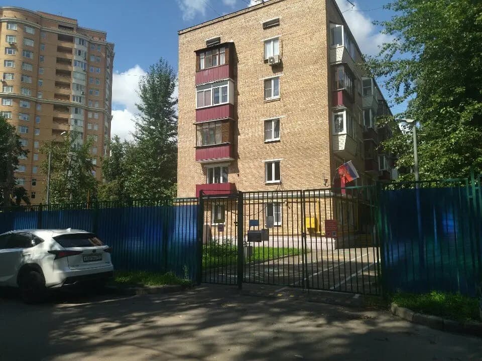 Школа № 463 имени Героя Советского Союза Д.Н. Медведева, корпус дошкольного образования № 5 Кроха — фото 1