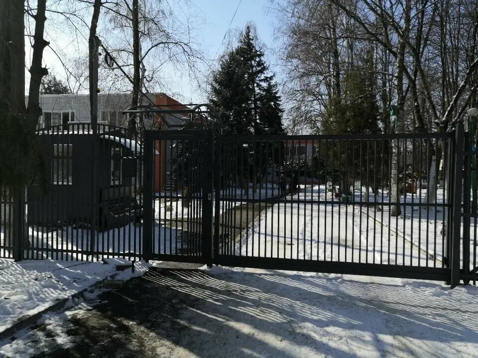 Средняя общеобразовательная школа Новатор — фото 3