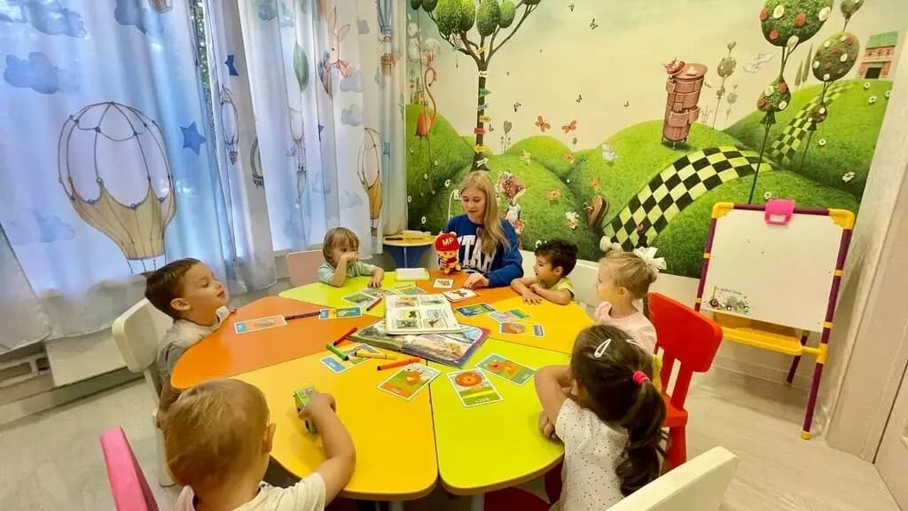 Kinder School