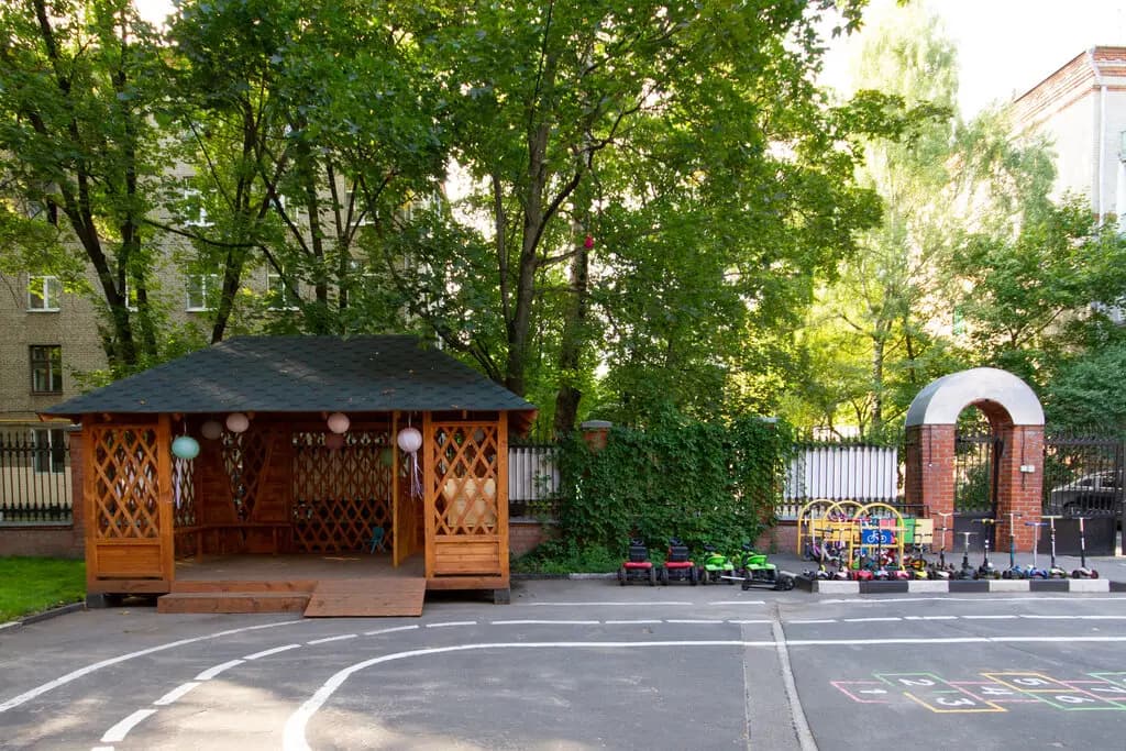 Appletree School — фото 3