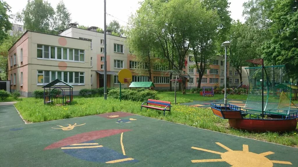 Школа № 1571, дошкольное отделение Звёздочки — фото 1