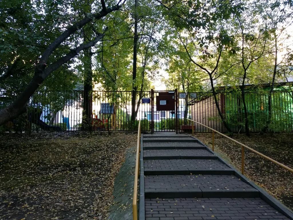 Школа № 924, дошкольный корпус, здание № 1 — фото 6