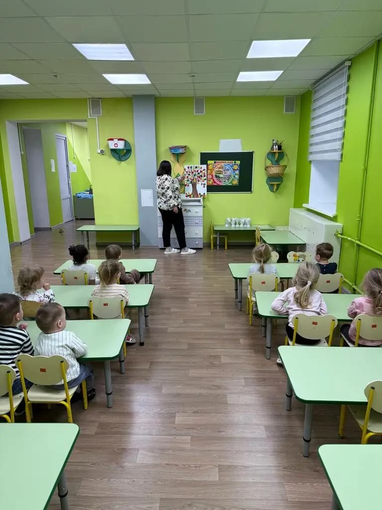 Гимназия № 23, здание № 10 палисадик Воробушки — фото 2