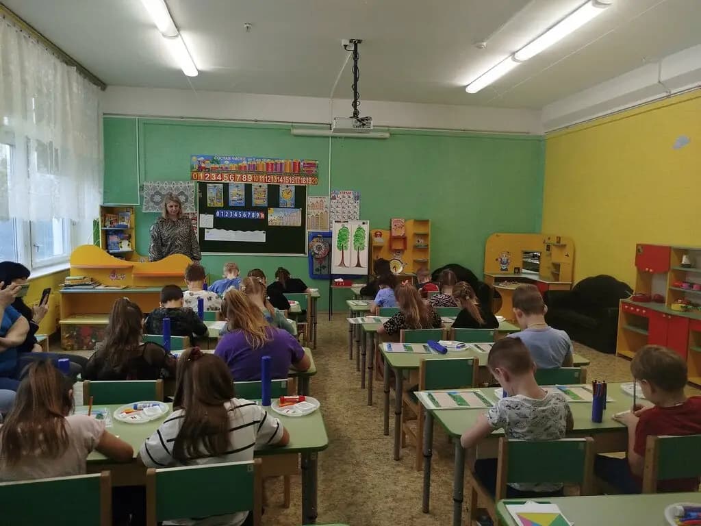 Школа № 1034 имени Героя Советского Союза В.В. Маркина, дошкольное отделение № 4 — фото 7