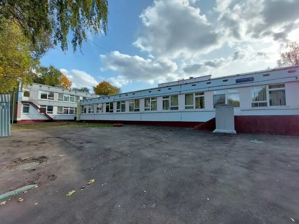 Школа № 924, корпус дополнительного образования, здание № 5 — фото 1