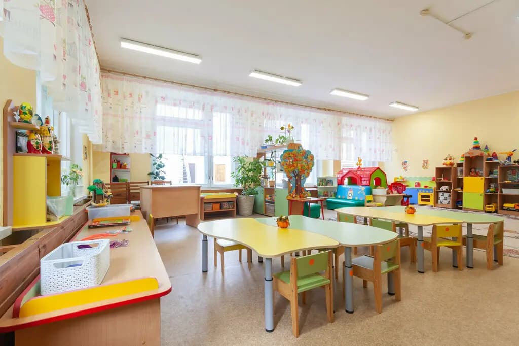 Частная школа и детский сад Индра